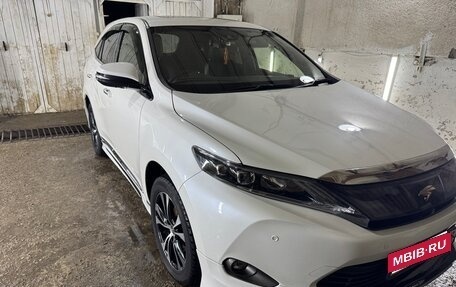 Toyota Harrier, 2016 год, 2 800 000 рублей, 3 фотография