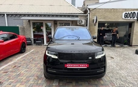 Land Rover Range Rover IV рестайлинг, 2022 год, 21 000 000 рублей, 2 фотография
