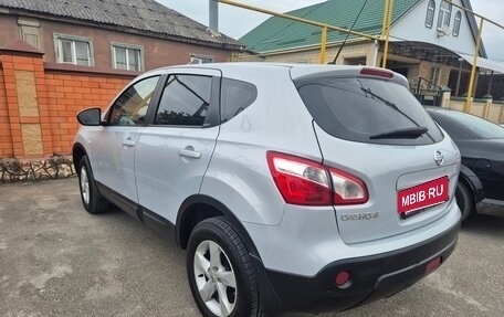 Nissan Qashqai, 2010 год, 890 000 рублей, 4 фотография