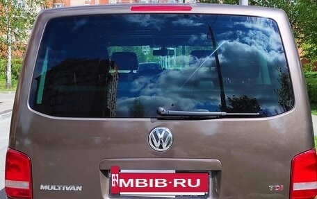 Volkswagen Multivan T5, 2011 год, 2 350 000 рублей, 6 фотография