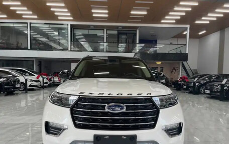 Ford Explorer VI, 2021 год, 3 520 000 рублей, 2 фотография