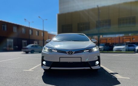 Toyota Corolla, 2018 год, 1 950 000 рублей, 3 фотография