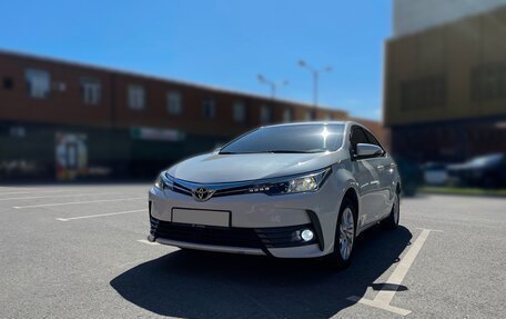 Toyota Corolla, 2018 год, 1 950 000 рублей, 2 фотография