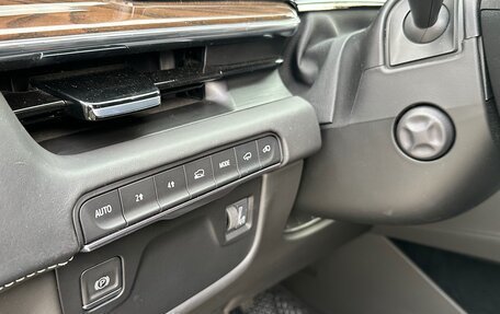 Cadillac Escalade V, 2023 год, 15 850 000 рублей, 11 фотография