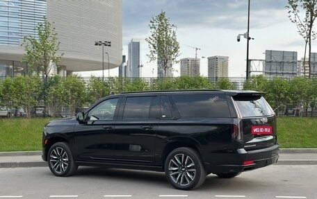 Cadillac Escalade V, 2023 год, 15 850 000 рублей, 5 фотография