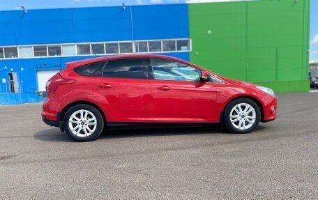 Ford Focus III, 2011 год, 900 000 рублей, 2 фотография