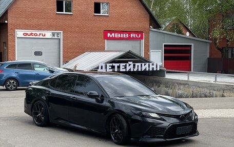 Toyota Camry, 2023 год, 3 500 000 рублей, 4 фотография