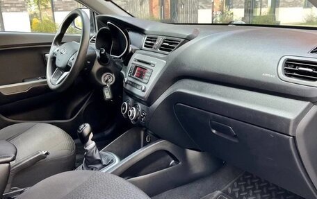 KIA Rio III рестайлинг, 2013 год, 750 000 рублей, 5 фотография