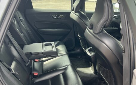 Volvo XC60 II, 2019 год, 3 099 000 рублей, 10 фотография