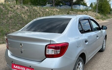 Renault Logan II, 2017 год, 780 000 рублей, 3 фотография
