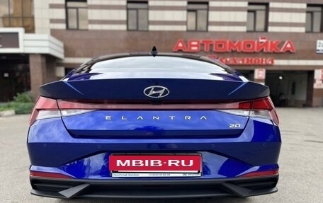 Hyundai Elantra, 2021 год, 1 950 000 рублей, 6 фотография