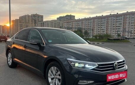 Volkswagen Passat B8 рестайлинг, 2020 год, 2 750 000 рублей, 4 фотография