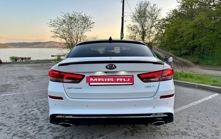 KIA Optima IV, 2018 год, 2 200 000 рублей, 7 фотография