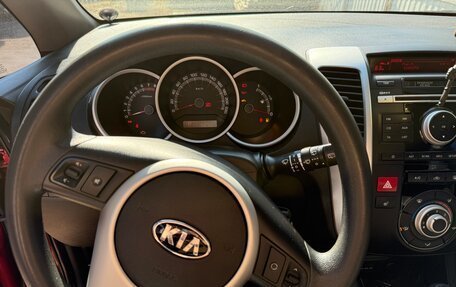 KIA Venga I, 2013 год, 950 000 рублей, 10 фотография