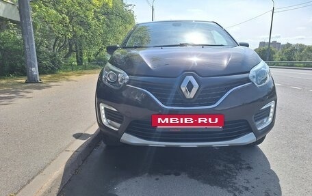 Renault Kaptur I рестайлинг, 2018 год, 1 800 000 рублей, 3 фотография