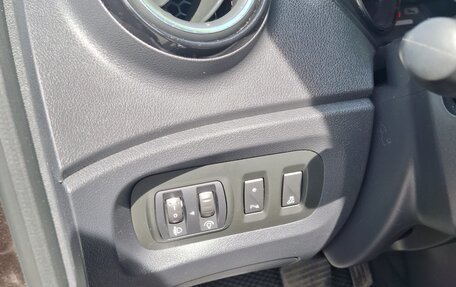 Renault Kaptur I рестайлинг, 2018 год, 1 800 000 рублей, 13 фотография