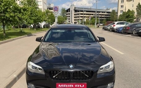 BMW 5 серия, 2011 год, 2 200 000 рублей, 1 фотография