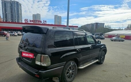 Toyota Land Cruiser 100 рестайлинг 2, 2003 год, 1 199 999 рублей, 3 фотография