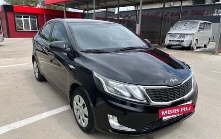 KIA Rio III рестайлинг, 2013 год, 920 000 рублей, 7 фотография