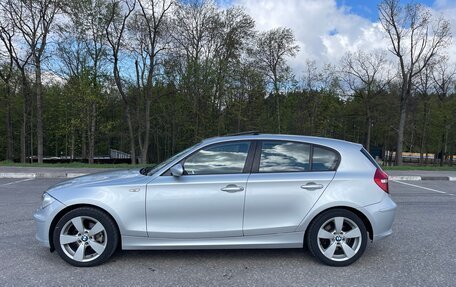 BMW 1 серия, 2008 год, 1 000 000 рублей, 2 фотография