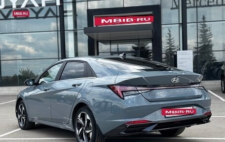 Hyundai Elantra, 2023 год, 2 430 000 рублей, 6 фотография
