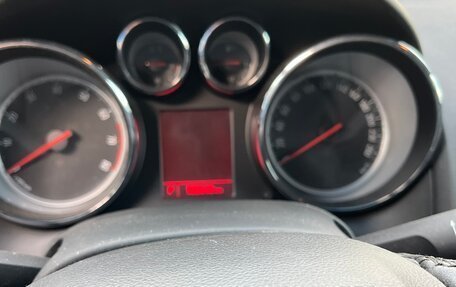 Opel Astra J, 2012 год, 660 000 рублей, 9 фотография