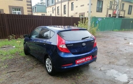 Hyundai Solaris II рестайлинг, 2015 год, 1 250 000 рублей, 3 фотография
