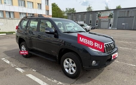 Toyota Land Cruiser Prado 150 рестайлинг 2, 2011 год, 5 600 000 рублей, 8 фотография