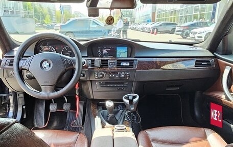 BMW 3 серия, 2006 год, 1 300 000 рублей, 10 фотография