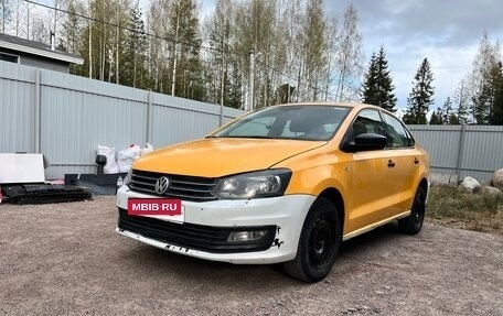 Volkswagen Polo VI (EU Market), 2019 год, 600 000 рублей, 2 фотография