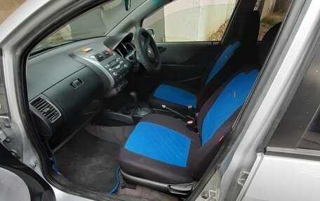 Honda Fit III, 2003 год, 410 000 рублей, 1 фотография