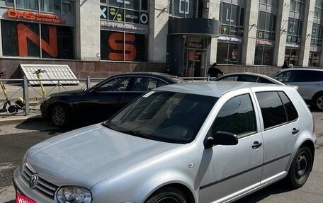 Volkswagen Golf IV, 2000 год, 260 000 рублей, 1 фотография