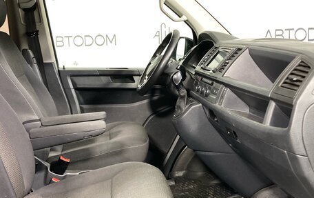Volkswagen Caravelle T6 рестайлинг, 2018 год, 3 797 000 рублей, 14 фотография