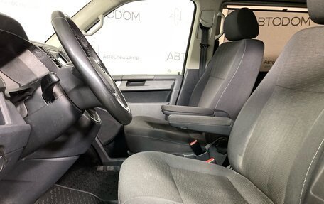 Volkswagen Caravelle T6 рестайлинг, 2018 год, 3 797 000 рублей, 10 фотография