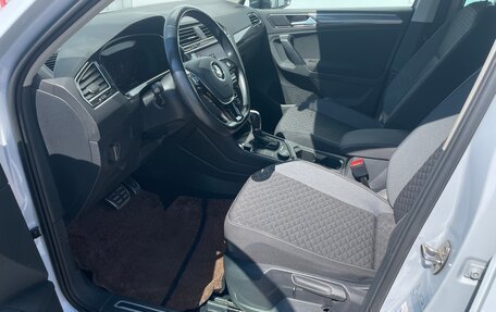 Volkswagen Tiguan II, 2018 год, 2 690 000 рублей, 9 фотография