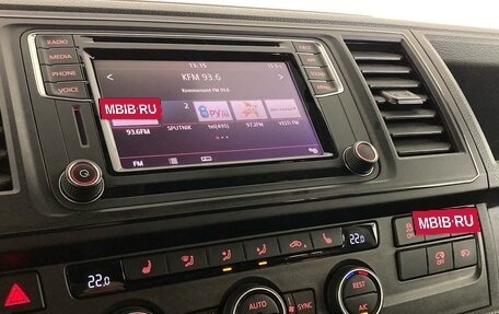 Volkswagen Caravelle T6 рестайлинг, 2018 год, 3 797 000 рублей, 23 фотография