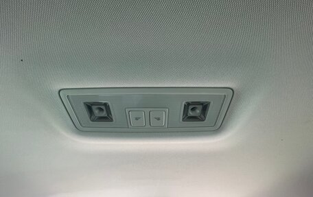 Volkswagen Tiguan II, 2018 год, 2 690 000 рублей, 21 фотография