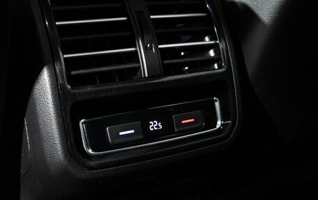 Volkswagen Passat B8 рестайлинг, 2017 год, 1 850 606 рублей, 16 фотография
