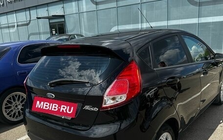 Ford Fiesta, 2015 год, 980 000 рублей, 2 фотография
