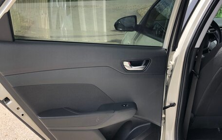 Hyundai Solaris II рестайлинг, 2019 год, 1 250 000 рублей, 9 фотография