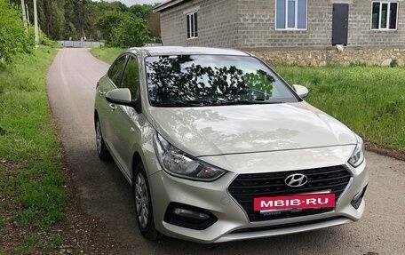 Hyundai Solaris II рестайлинг, 2019 год, 1 250 000 рублей, 2 фотография