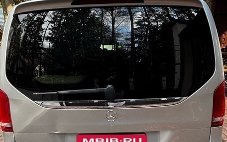 Mercedes-Benz V-Класс, 2021 год, 7 100 000 рублей, 4 фотография