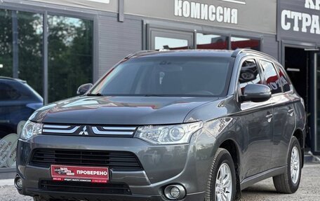 Mitsubishi Outlander III рестайлинг 3, 2013 год, 1 359 000 рублей, 5 фотография