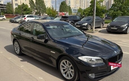 BMW 5 серия, 2011 год, 2 200 000 рублей, 2 фотография