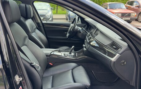 BMW 5 серия, 2011 год, 2 200 000 рублей, 23 фотография