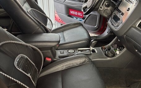 Mitsubishi Outlander III рестайлинг 3, 2014 год, 1 550 000 рублей, 7 фотография