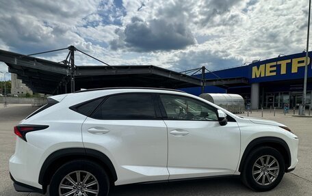 Lexus NX I, 2018 год, 3 390 000 рублей, 7 фотография
