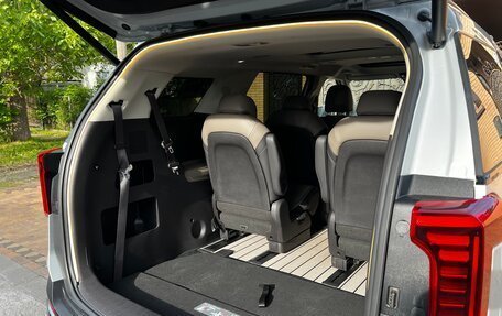 KIA Carnival, 2024 год, 5 990 000 рублей, 29 фотография