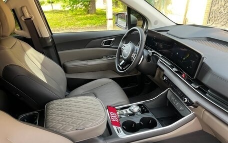 KIA Carnival, 2024 год, 5 990 000 рублей, 37 фотография