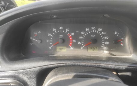 Chevrolet Niva I рестайлинг, 2004 год, 280 000 рублей, 10 фотография